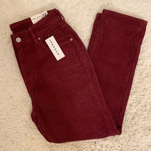 ★ Pacsun Mom Jeans ★